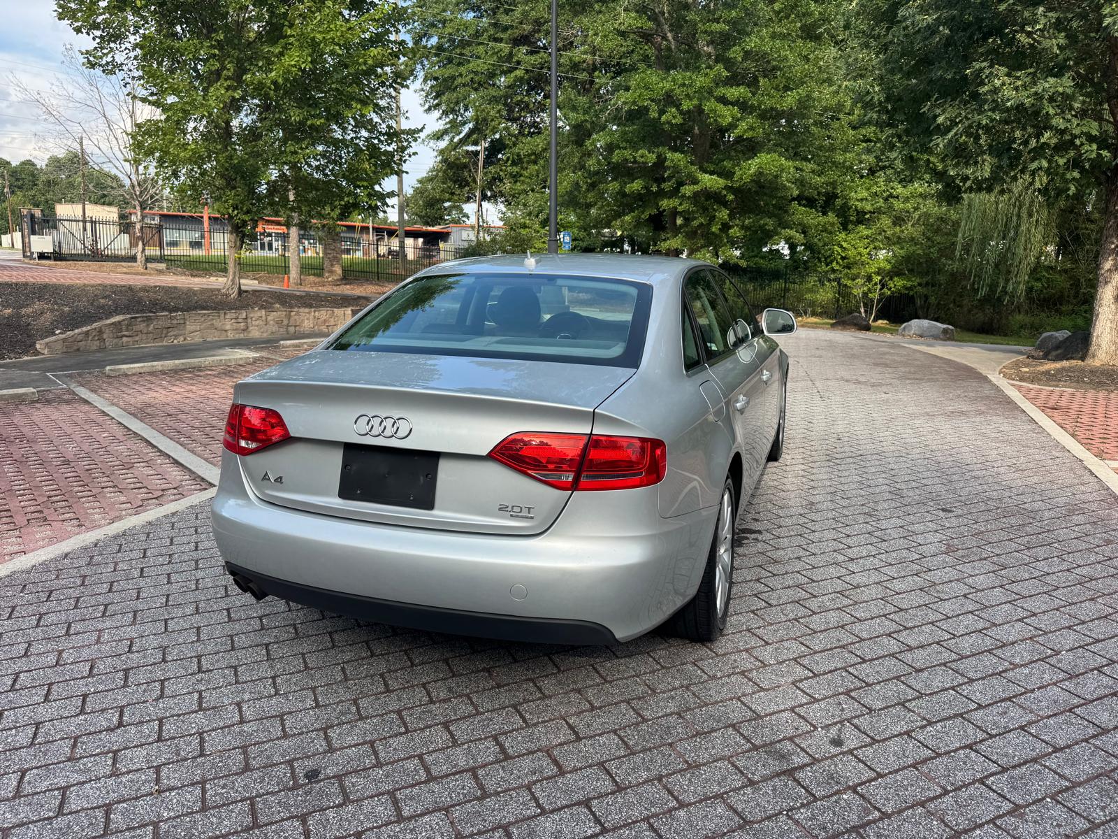 2009 AUDI A4 – Image 5