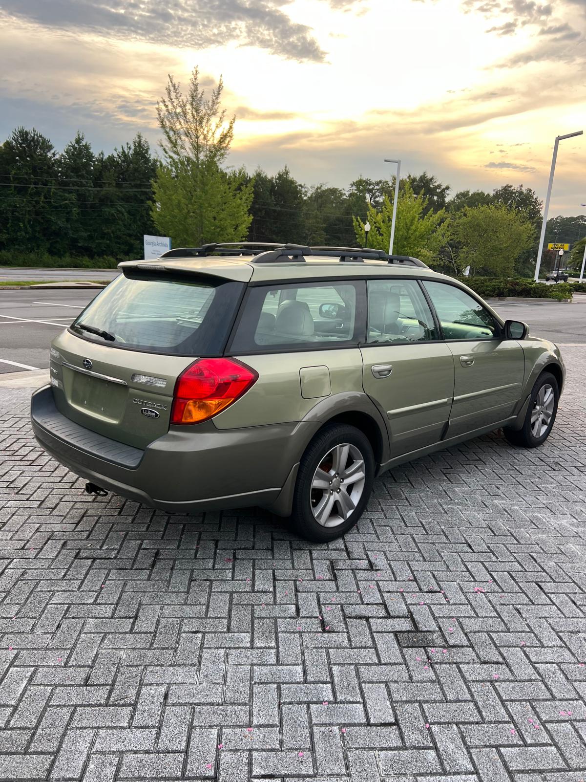 2006 Subaru Outback – Image 15