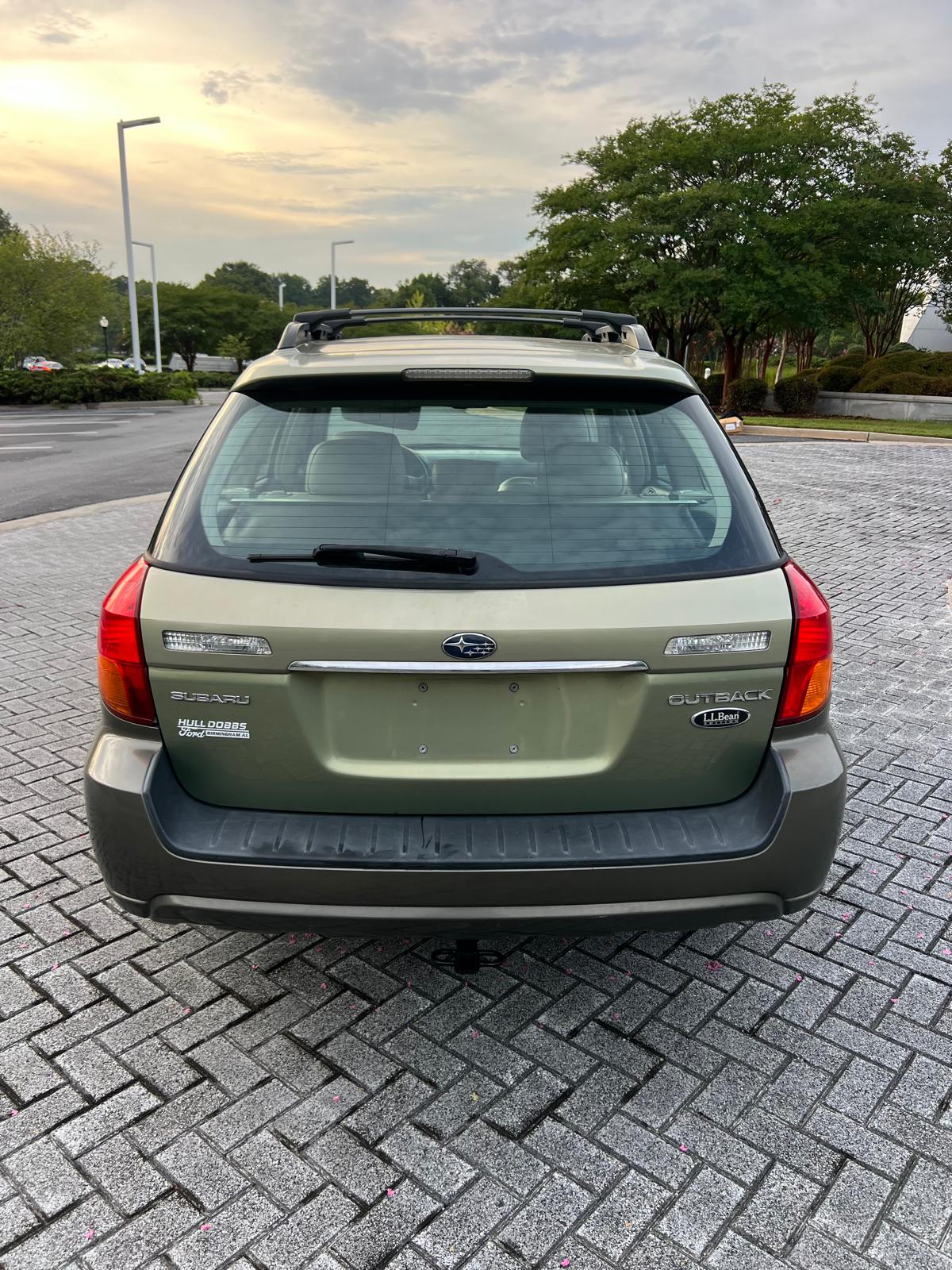 2006 Subaru Outback – Image 18