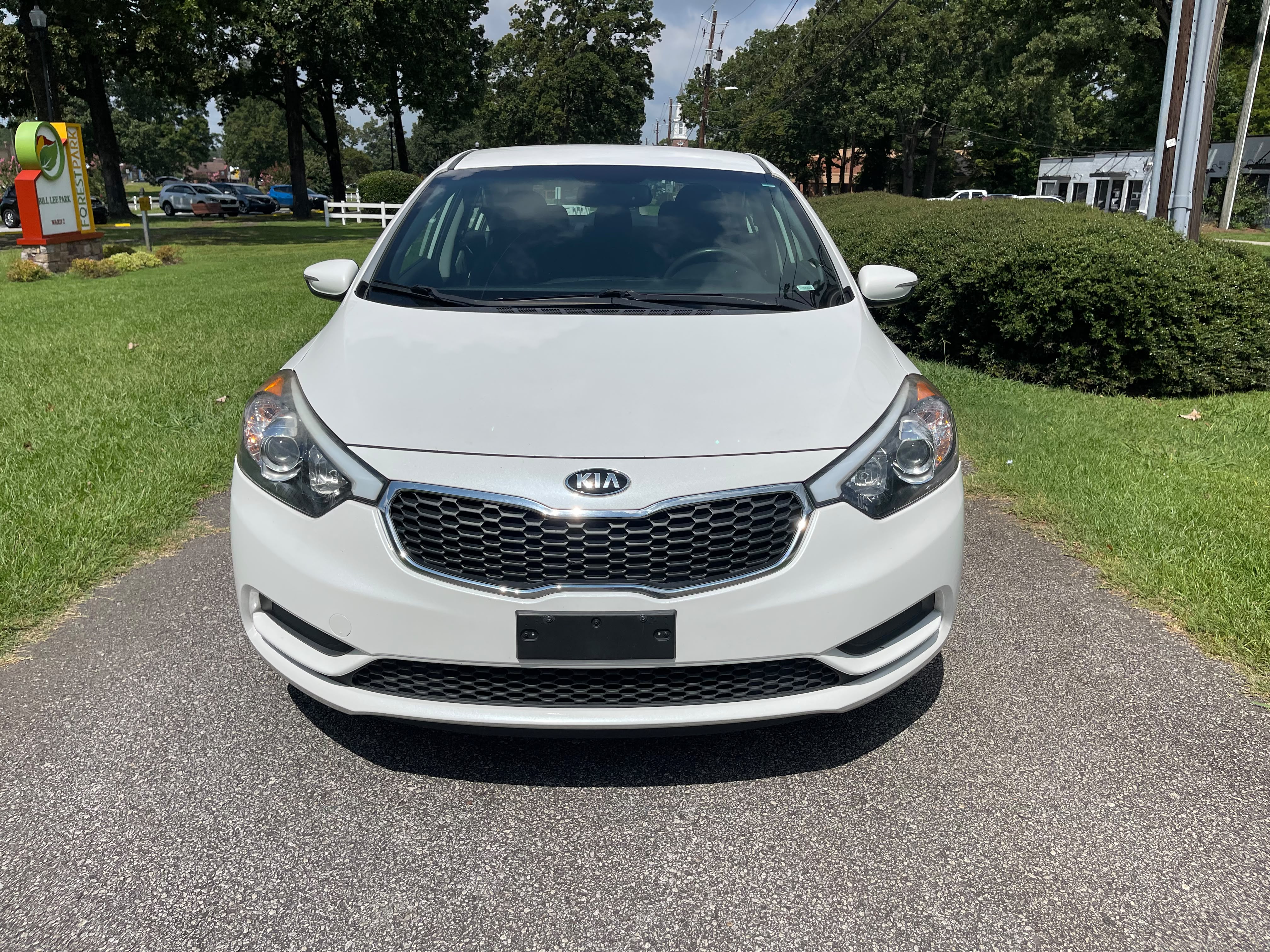 2016 KIA FORTE LX – Image 2