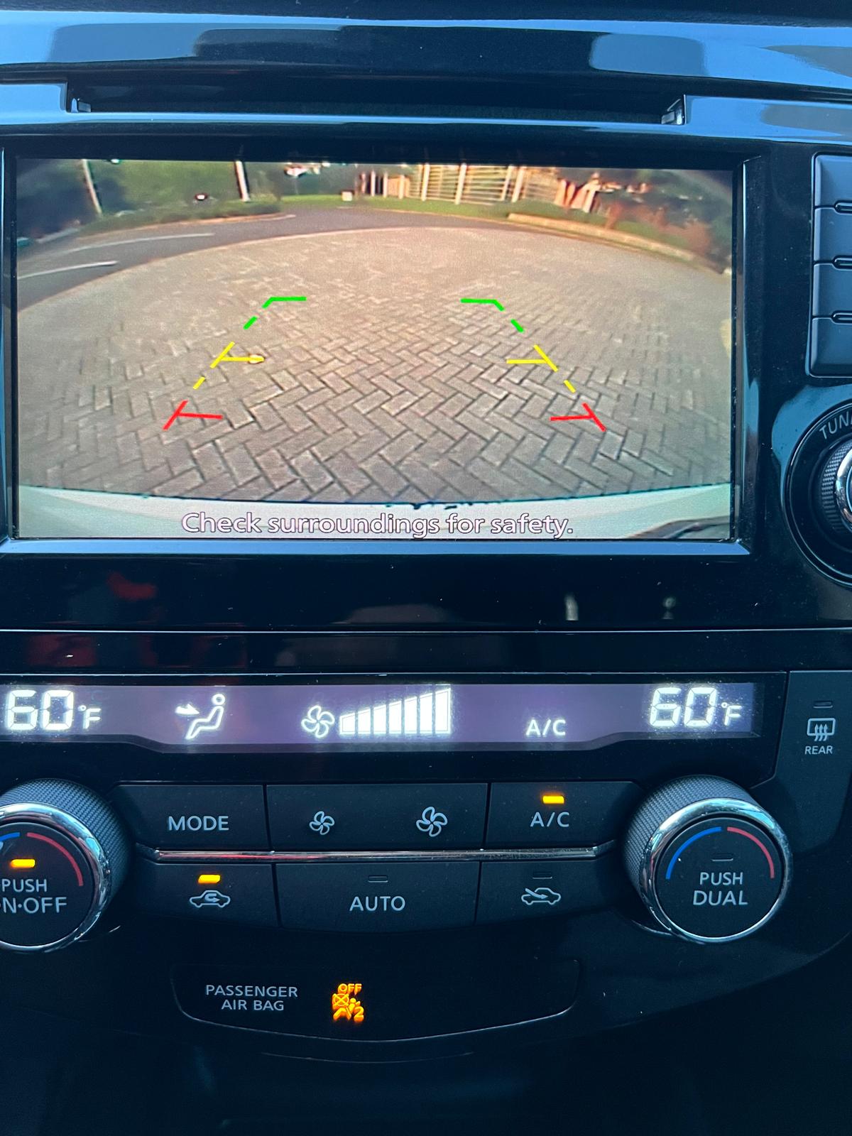 2019 NISSAN ROGUE – Image 2