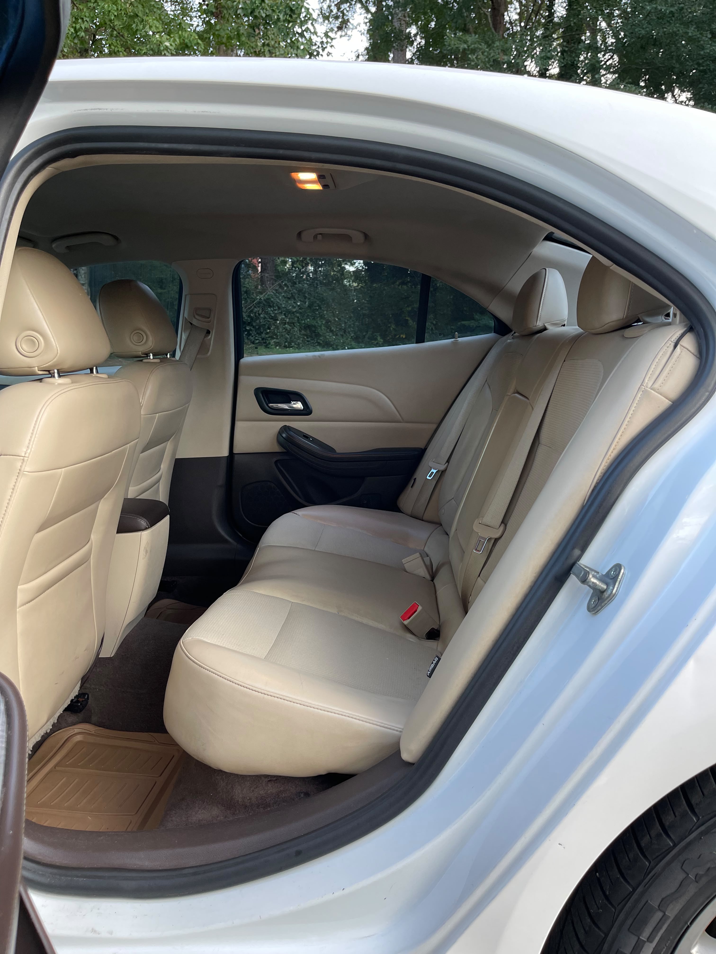 2014 CHEVROLET MALIBU – Image 14