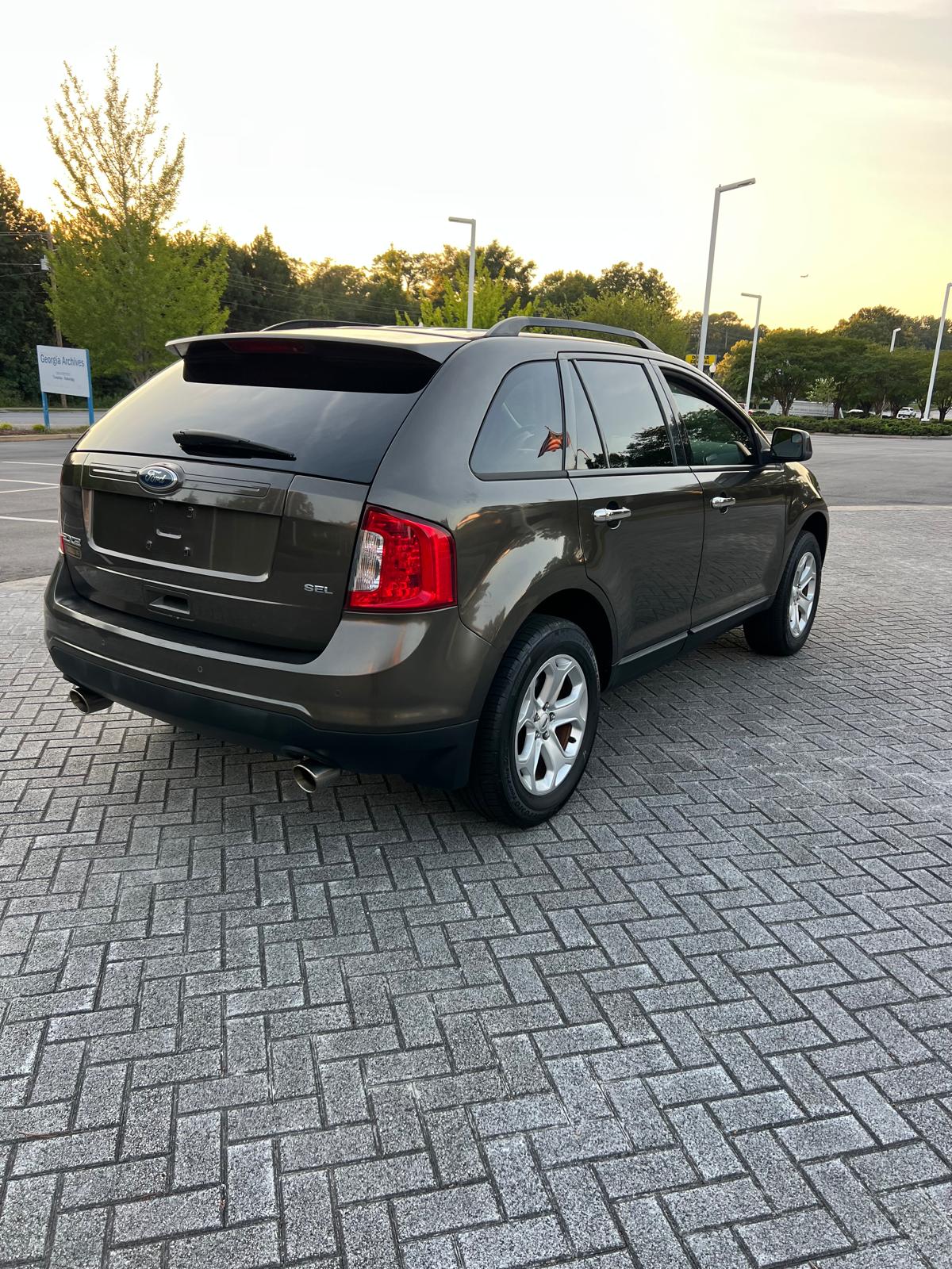 2011 FORD EDGE – Image 9
