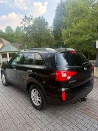 2014 KIA SORENTO – Image 12