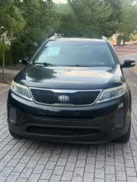 2014 KIA SORENTO – Image 2