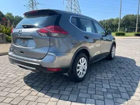 2017 NISSAN ROGUE – Image 9