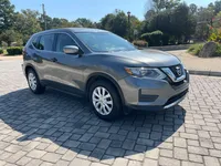 2017 NISSAN ROGUE – Image 4