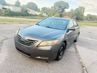 2009 TOYOTA CAMRY LE – Image 2