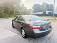 2009 TOYOTA CAMRY LE – Image 3