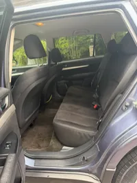 2013 SUBARU OUTBACK – Image 16