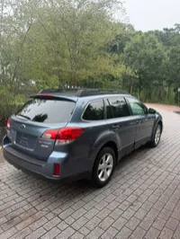 2013 SUBARU OUTBACK – Image 9