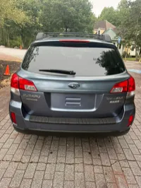 2013 SUBARU OUTBACK – Image 10