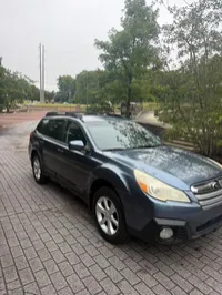 2013 SUBARU OUTBACK – Image 2