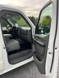 2019 NISSAN NV – Image 15