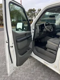 2019 NISSAN NV – Image 11