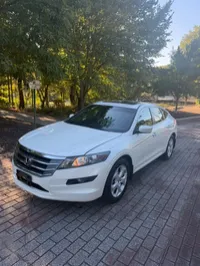 2010 HONDA ACCORD CROSSTOUR – Image 1