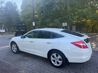 2010 HONDA ACCORD CROSSTOUR – Image 11