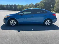 2015 KIA FORTE – Image 11