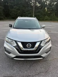 2017 NISSAN ROGUE – Image 13