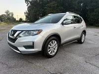 2017 NISSAN ROGUE – Image 2