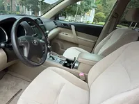 2010 TOYOTA HIGHLANDER β Image 11