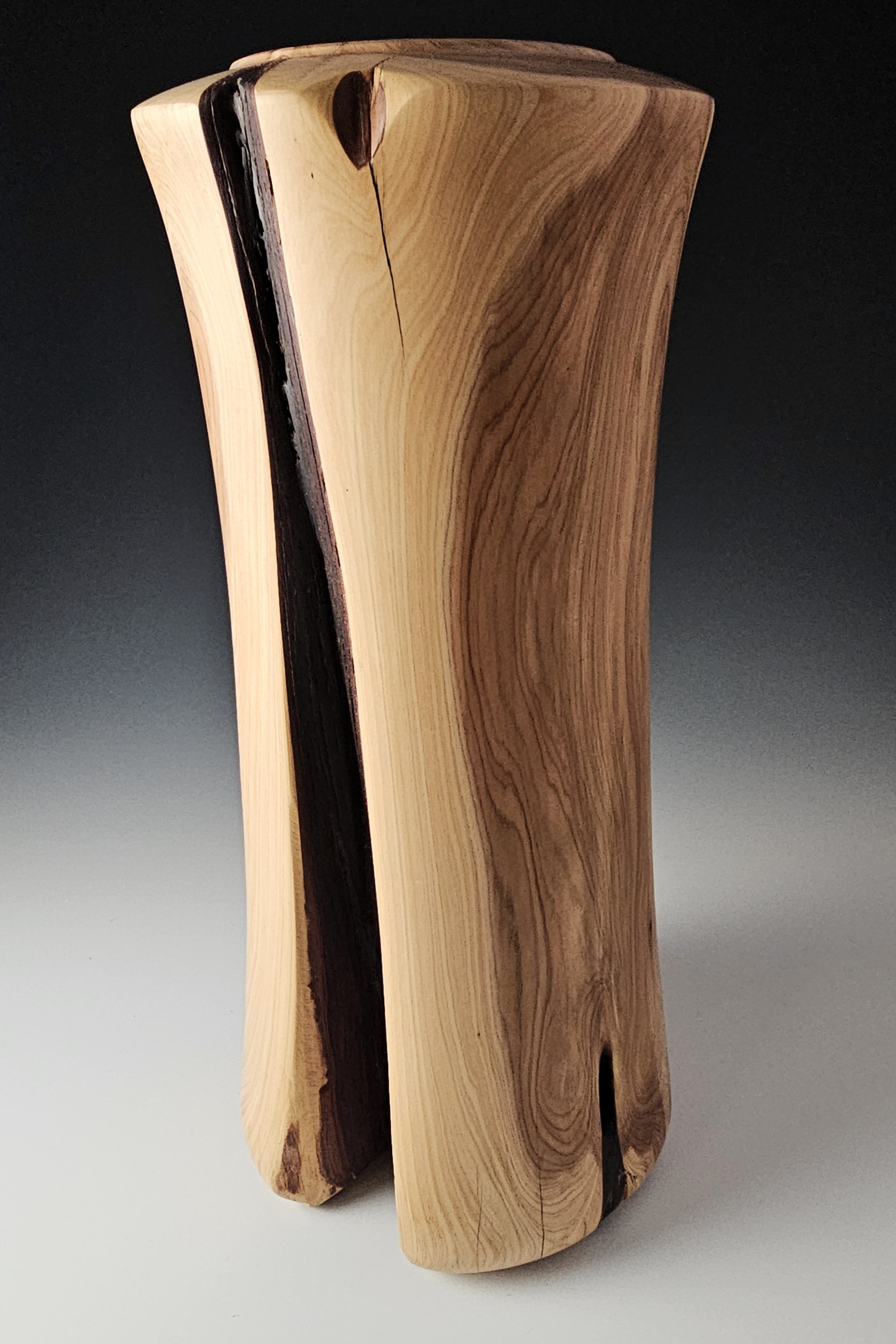 Hand-Turned Juniper Vase – Image 3
