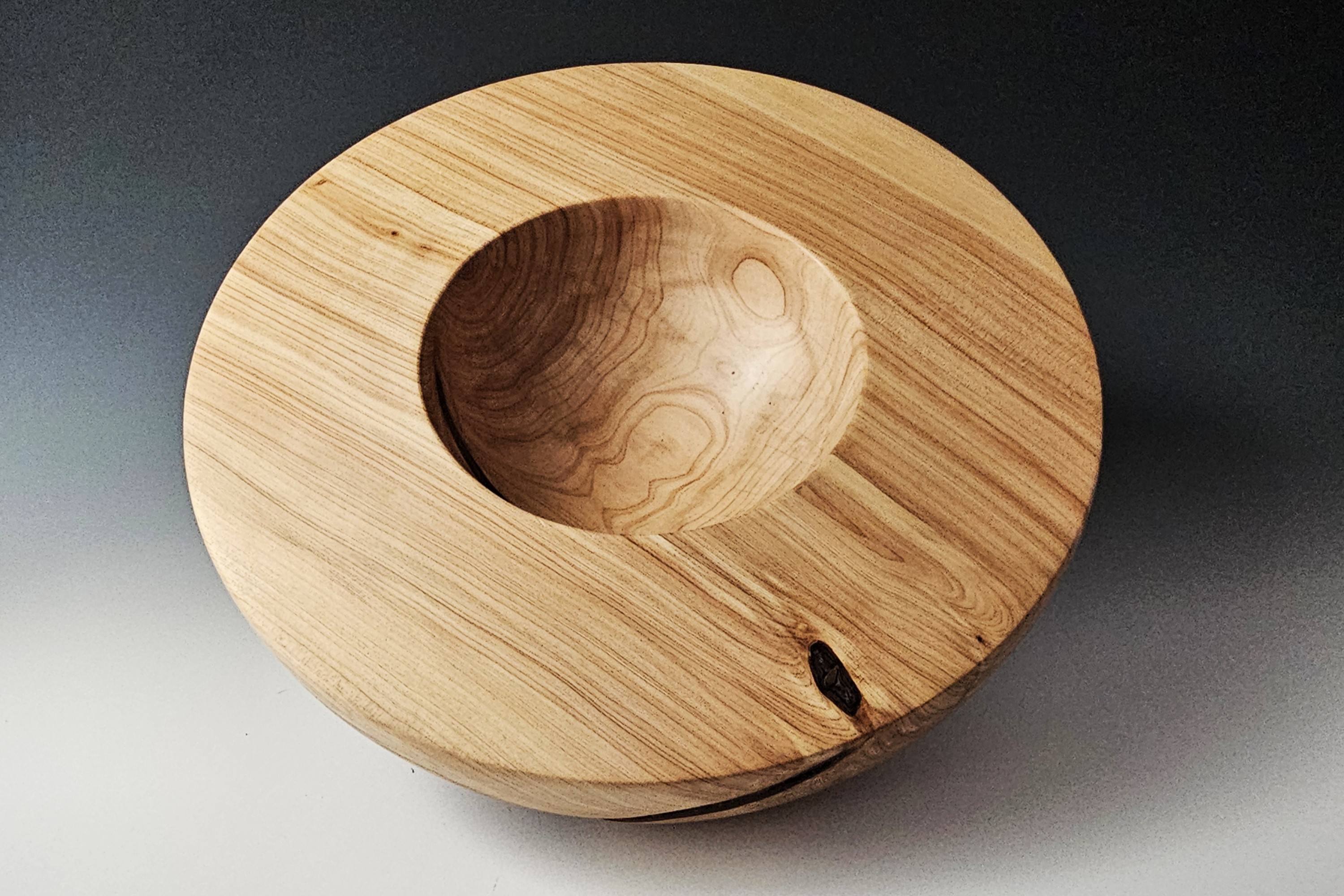 Hand-Turned Juniper Bowl – Image 3