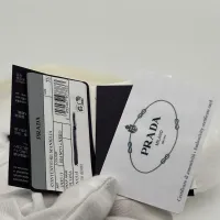 Prada Re-Edition 2000  – Immagine 9