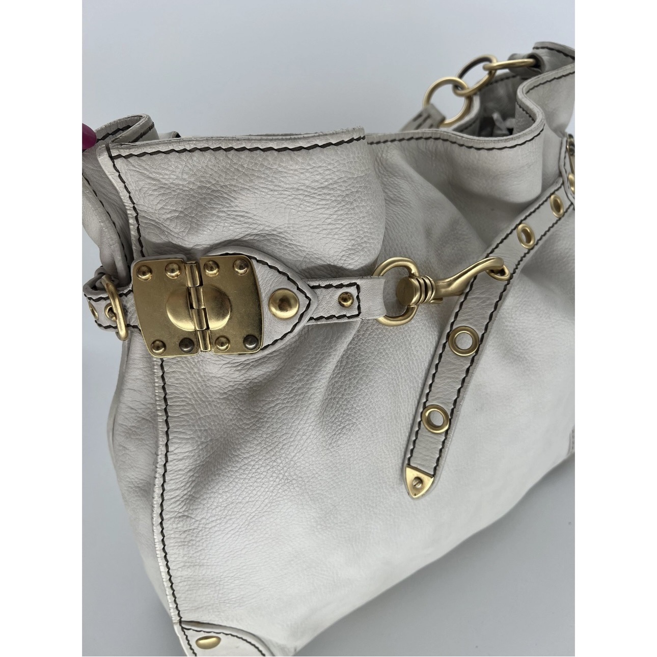 Borsa Miu Miu Vitello Lux Hobo in pelle – Image 7