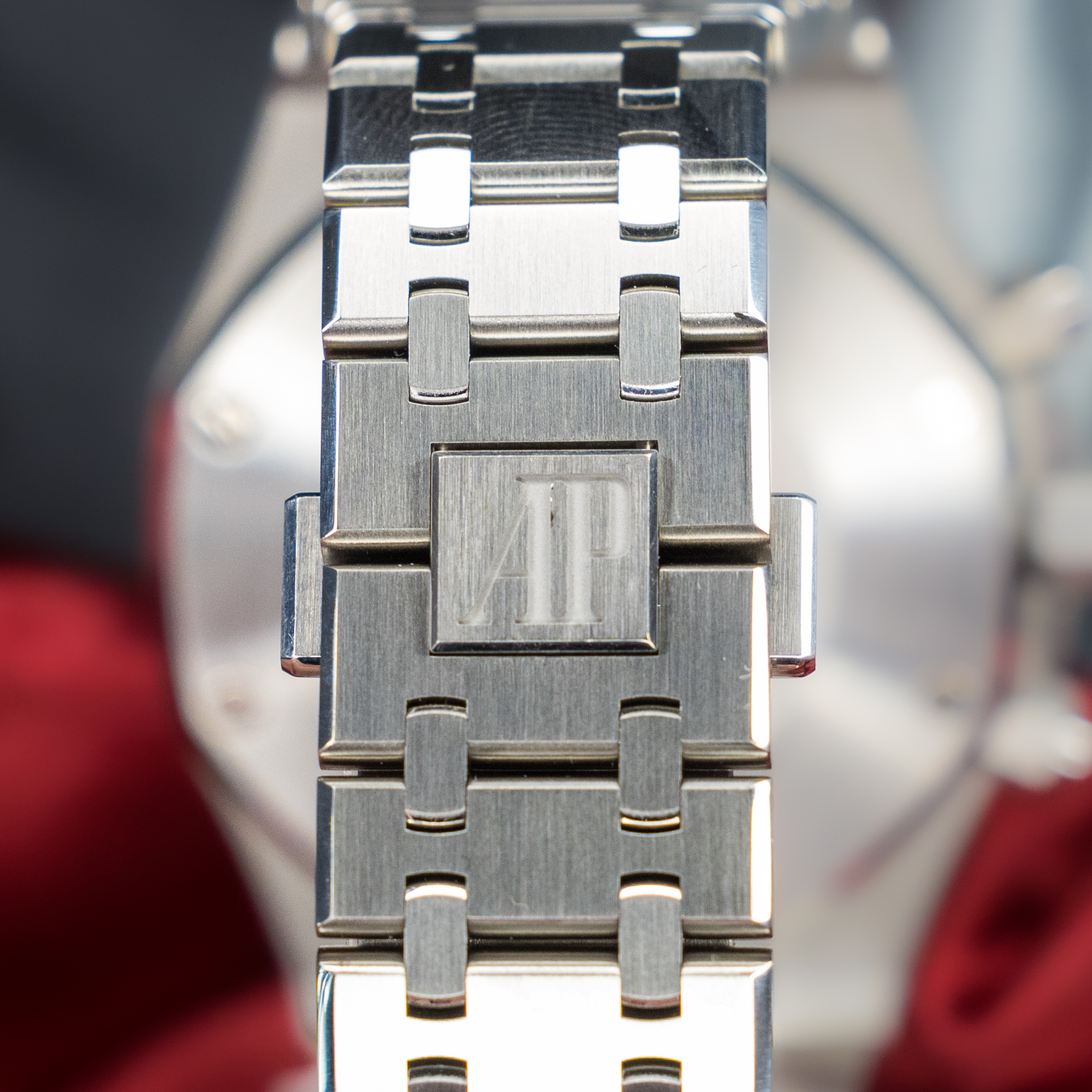 AUDEMARS PIGUET ROYAL OAK CHRONOGRAPH - 26331ST BLUE DIAL – Image 4