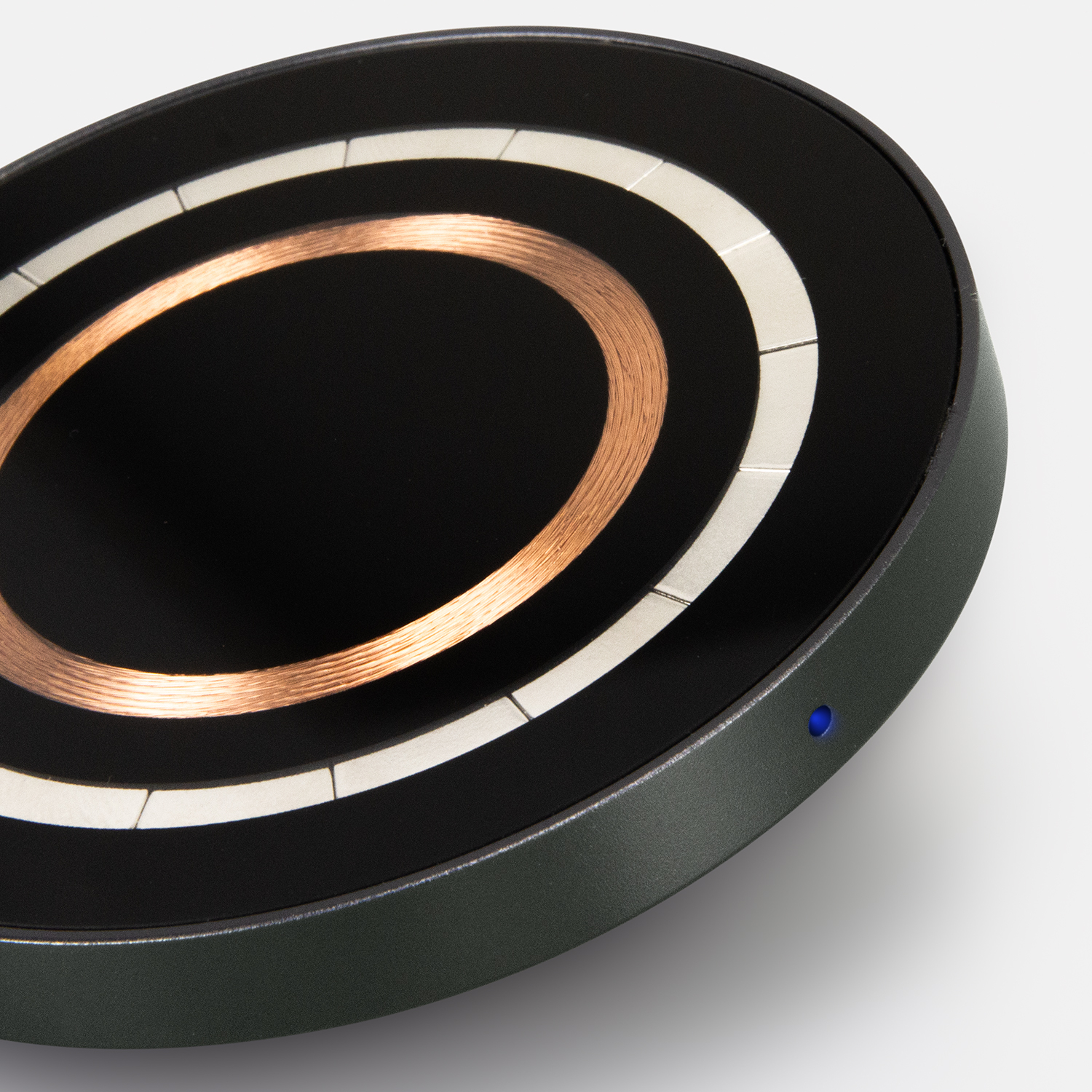 INGENIO Arc Single Wireless Charger – Image 3