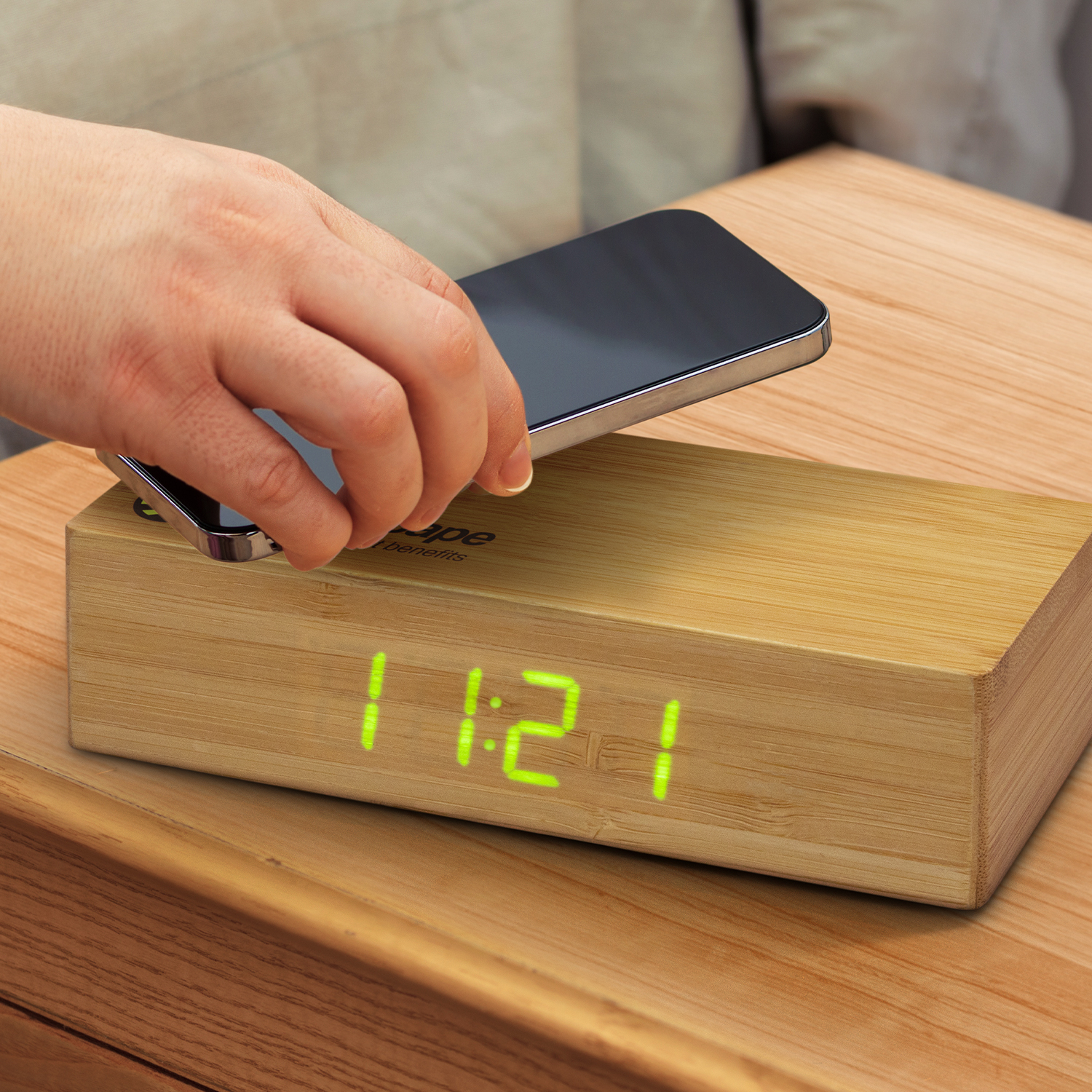 Bamboo Wireless Charging Clock – Image 6