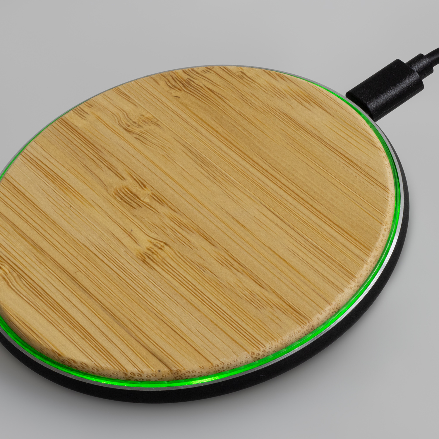 Bamboo 15W Wireless Fast Charger – Image 3