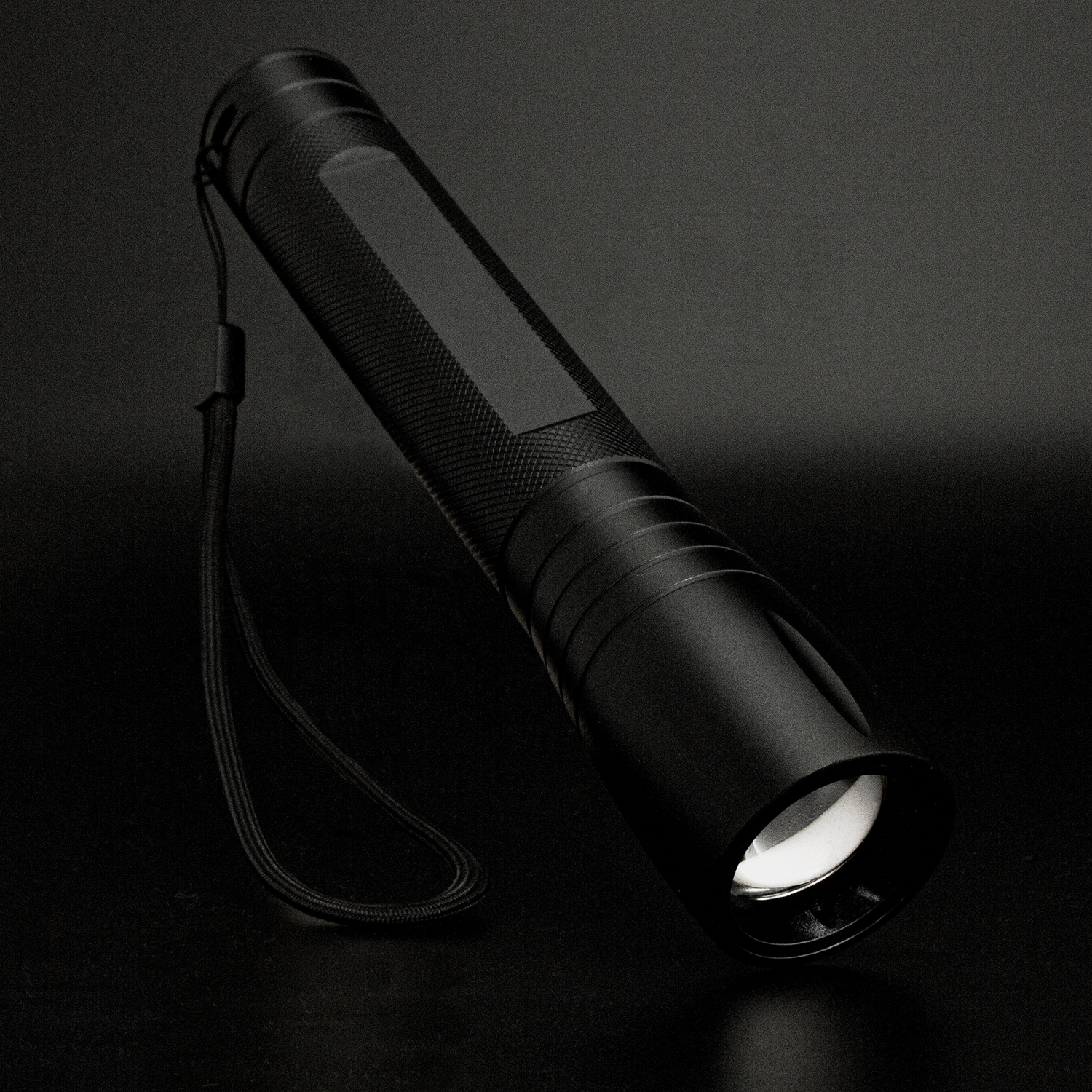 Swiss Peak 10W Cree Torch – Image 5