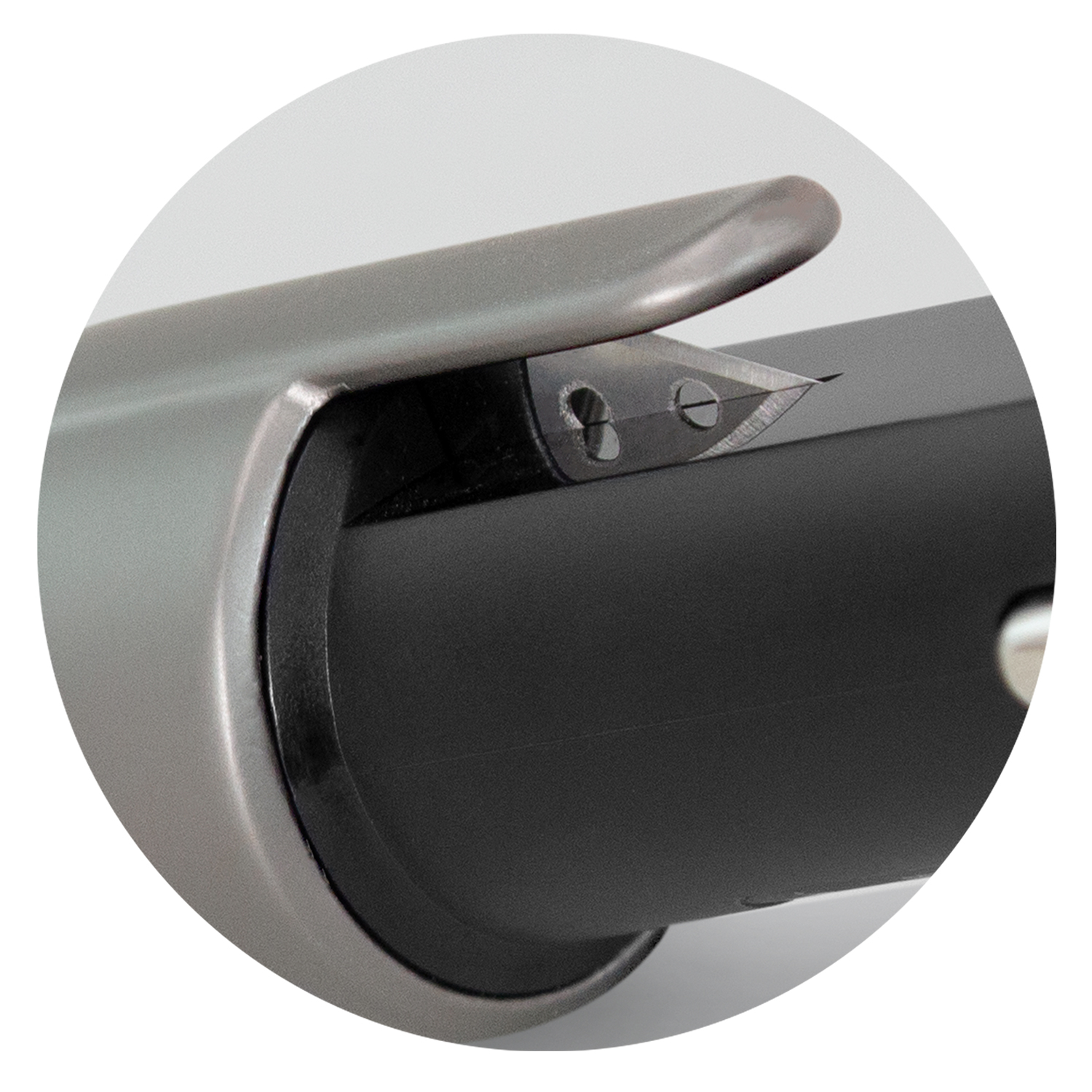 Swiss Peak 3-in-1 Safety Charger – Image 4