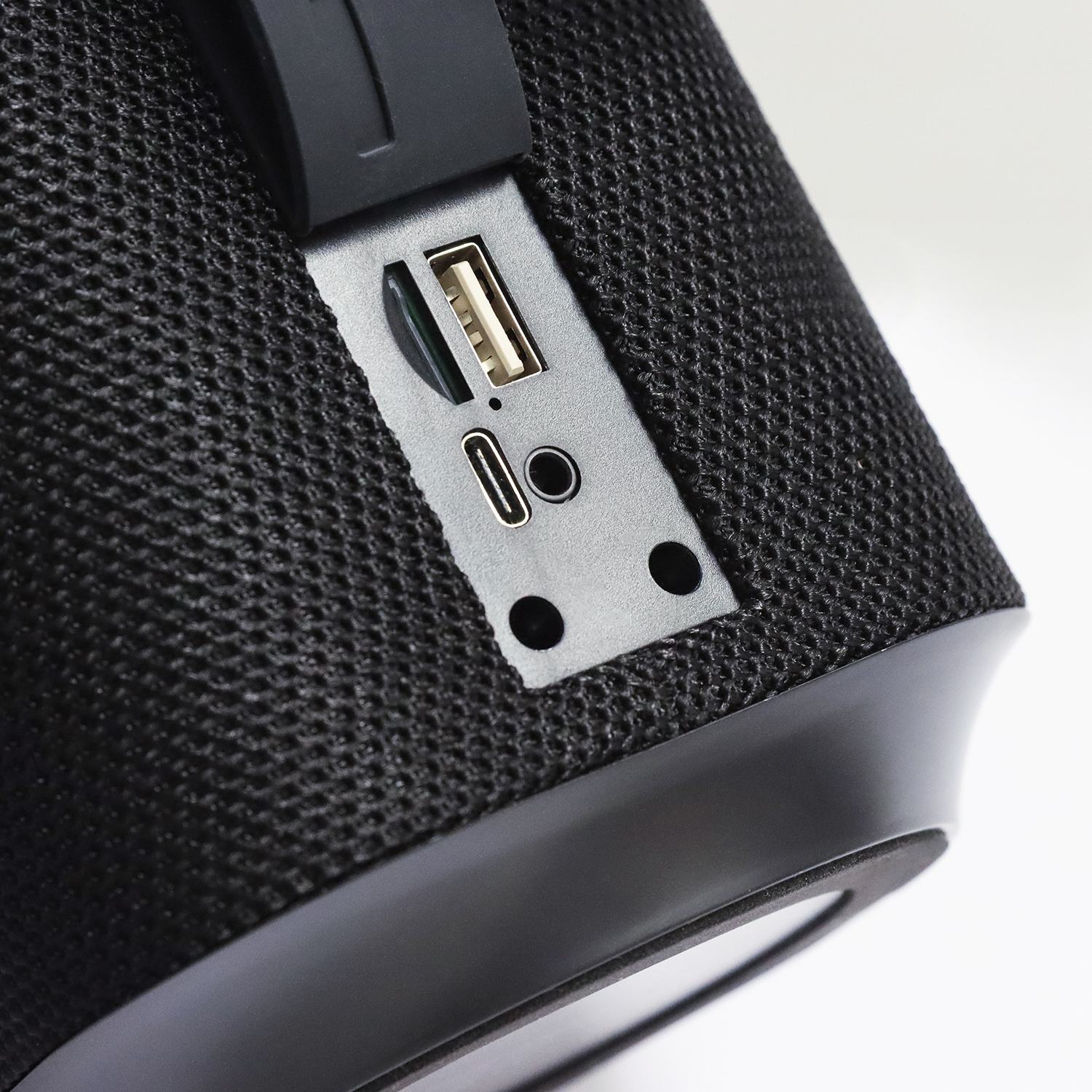 Lumos Bluetooth Speaker – Image 5