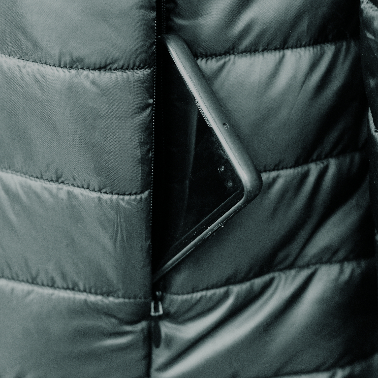 TRENDSWEAR Frazer Mens Puffer Jacket – Image 8