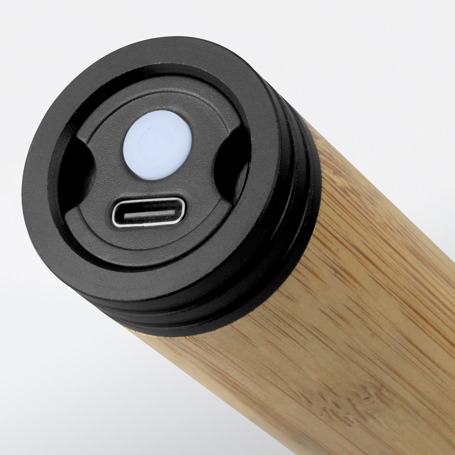 Lumina Rechargeable Bamboo Torch – Image 5
