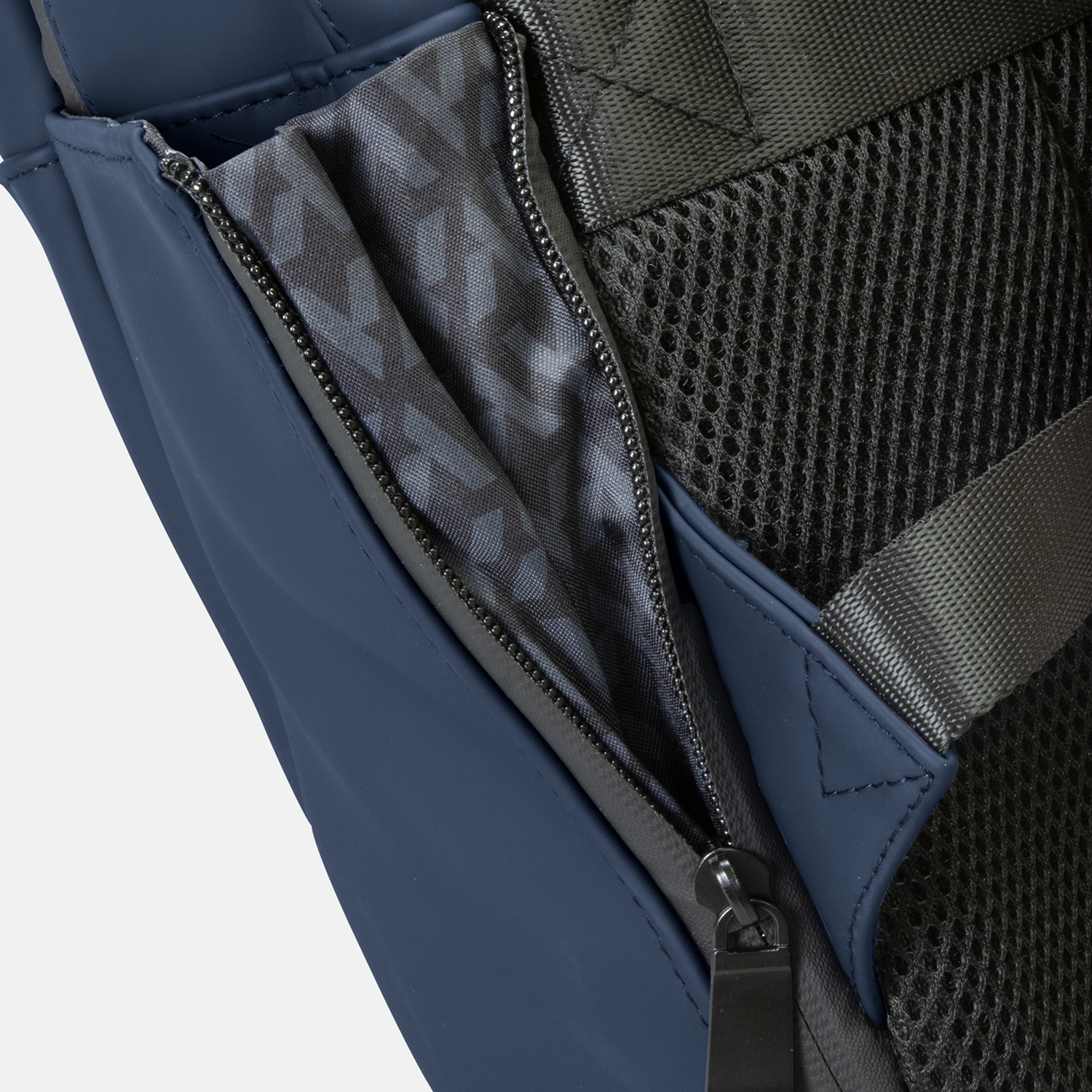 ARCHER Soft-Touch Daily Backpack – Image 7