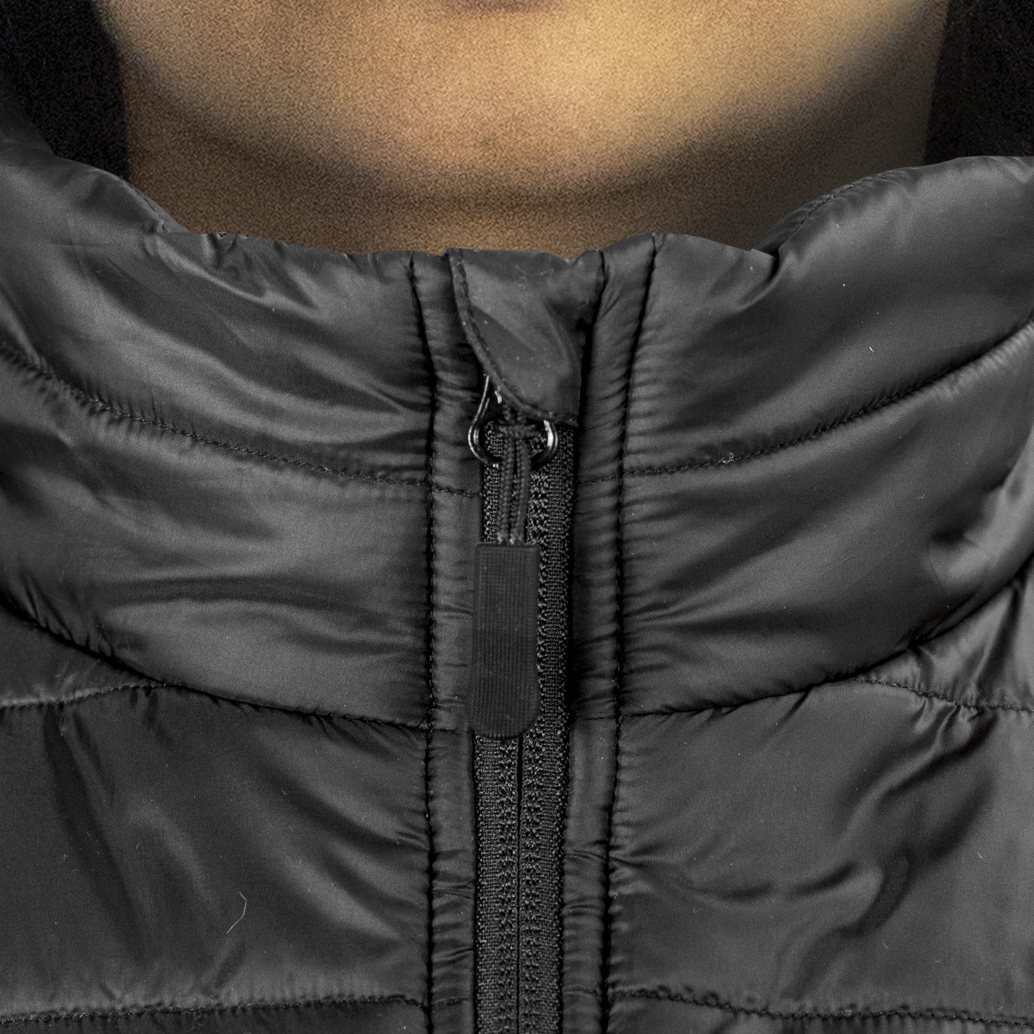 TRENDSWEAR Frazer Womens Puffer Vest – Image 5