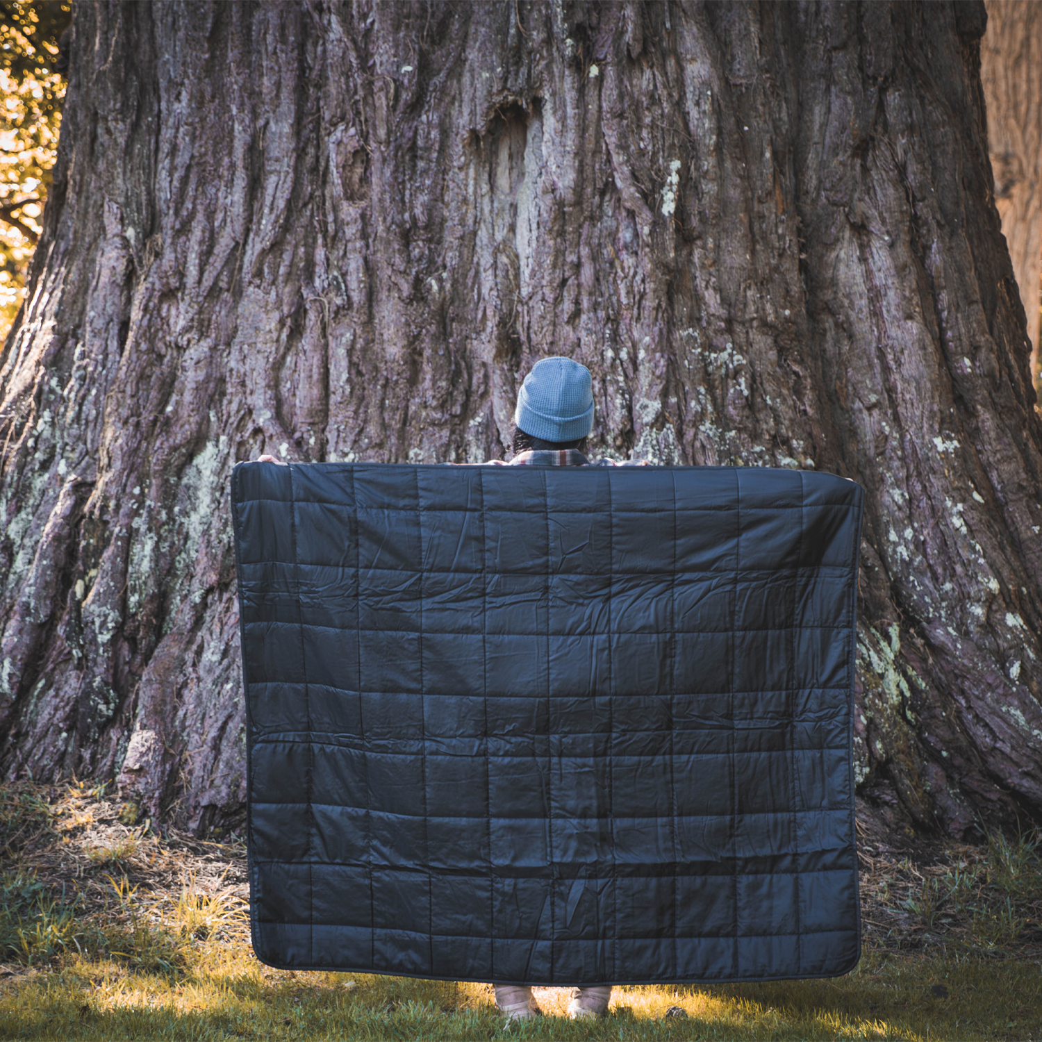 Frontier Harrow Puffer Blanket – Image 7
