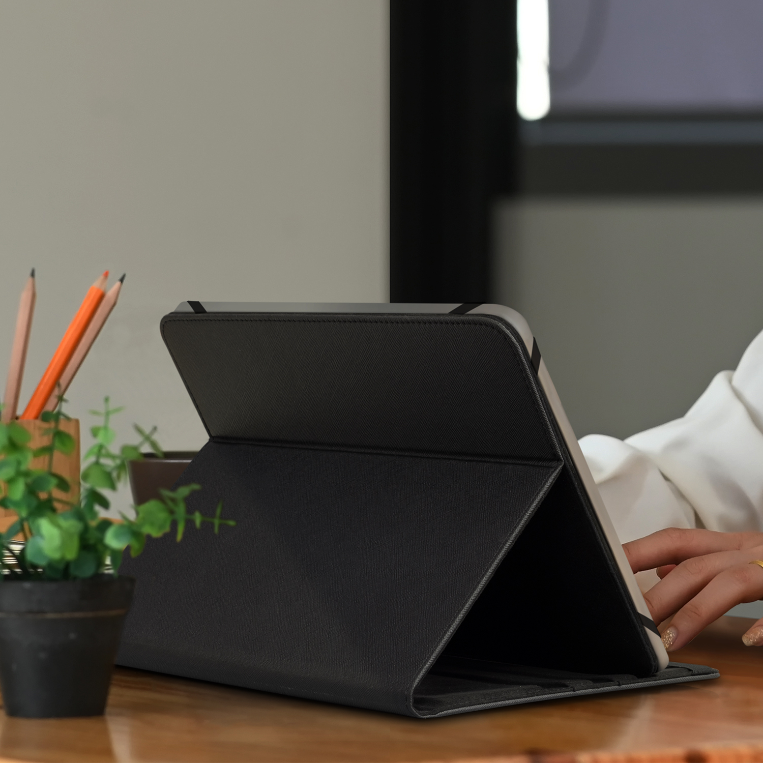 Milena Tablet Case – Image 6