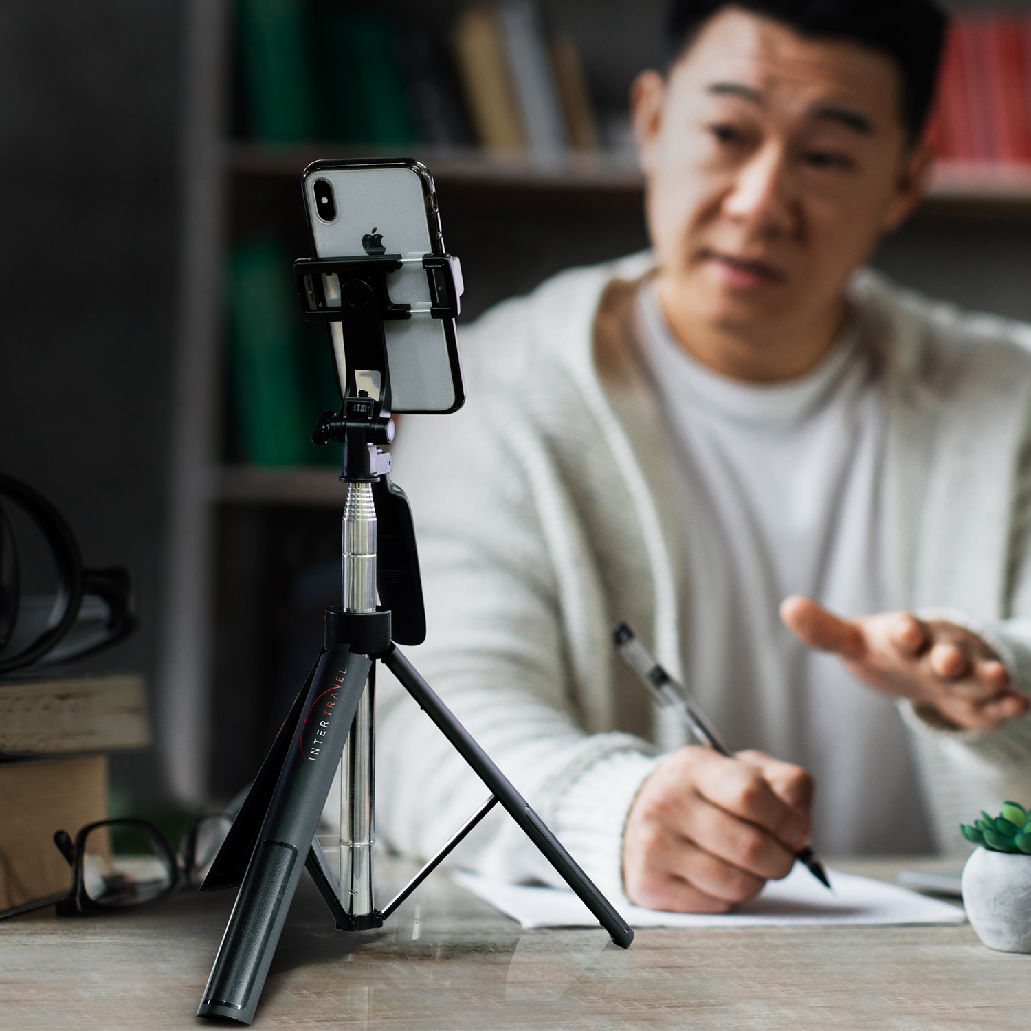 Creator Selfie Stick Tripod – Image 10