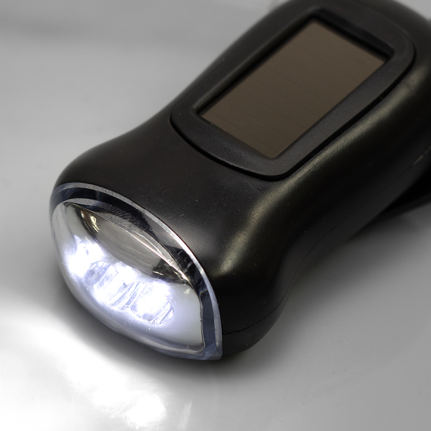 Dynamo Solar Torch – Image 5