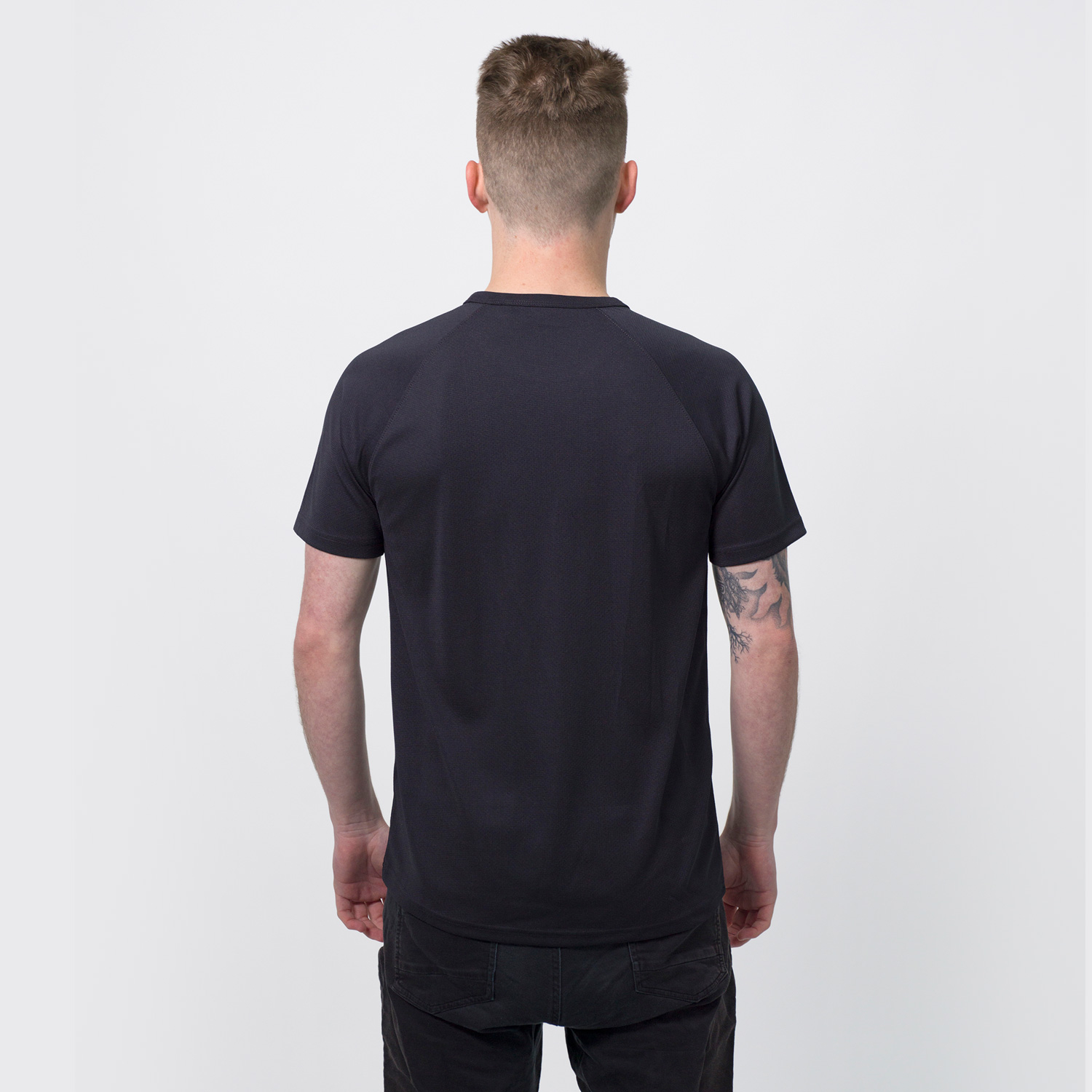TRENDSWEAR Agility Mens Sports T-Shirt – Image 3