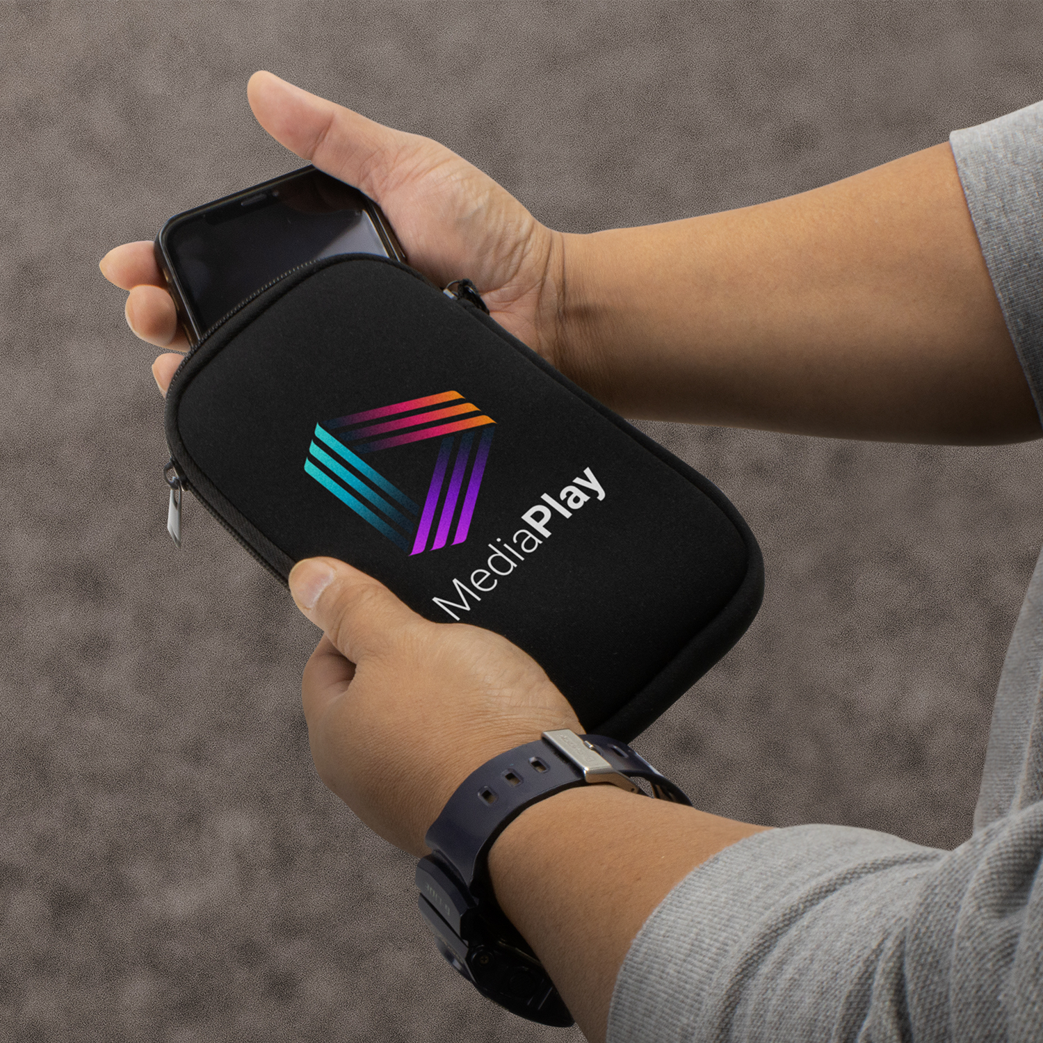 Spencer Phone Sleeve – Image 7