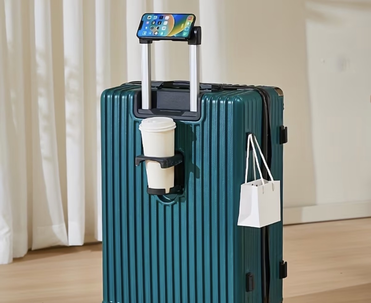 Fargo Pro Trunk Suitcase – Image 1