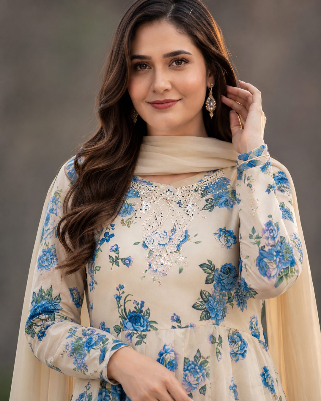 Blue Bloom 3 Piece Suit – Image 3