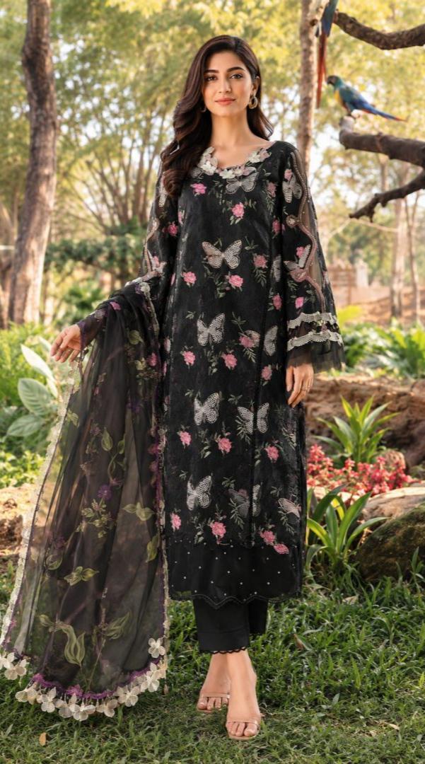 Butterfly Noir 3 Piece Suit – Image 1