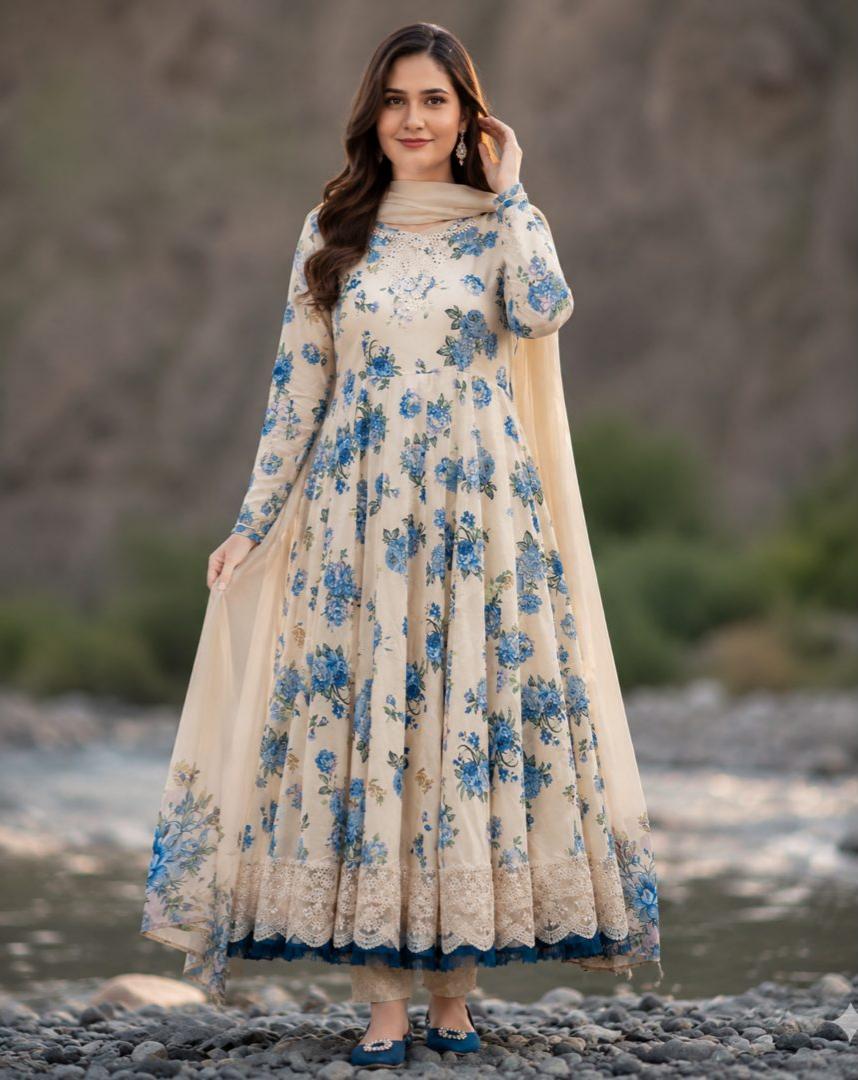 Blue Bloom 3 Piece Suit – Image 1